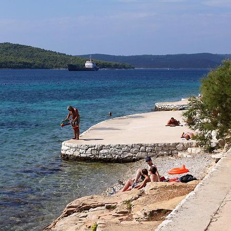 Apartments By The Sea Milna, Brac - 2962 Milna  Buitenkant foto