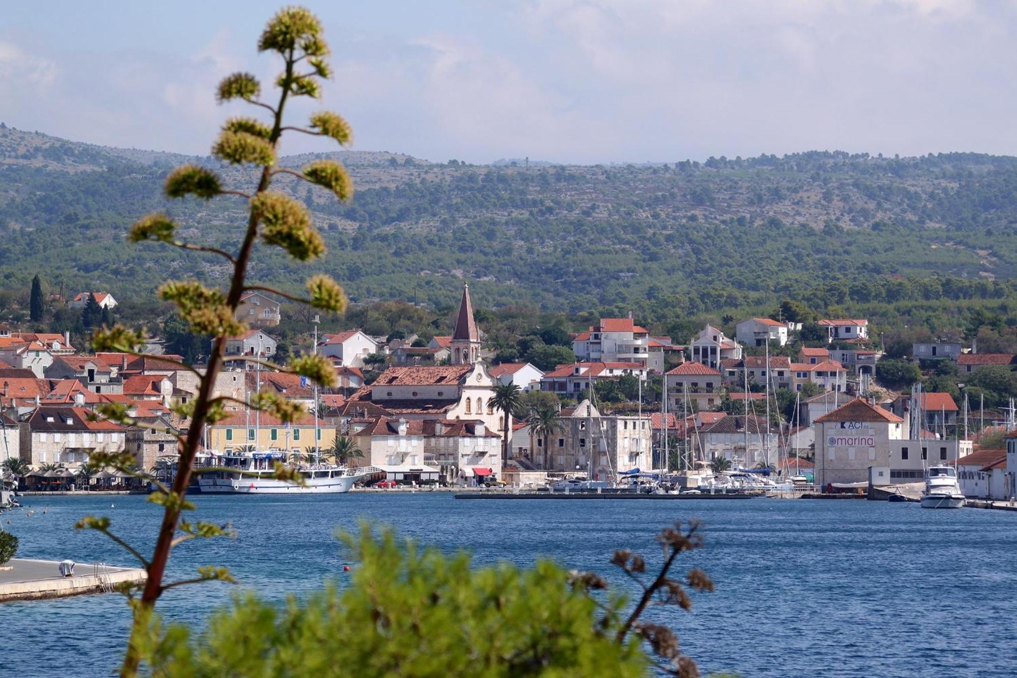 Apartments By The Sea Milna, Brac - 2962 Milna  Buitenkant foto